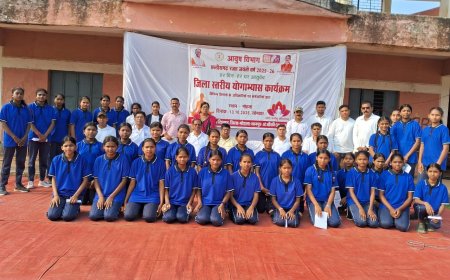 रजत जयंती वर्ष के तहत आयुष विभाग ने कराया योगाभ्यास...